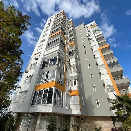 Apartment Havaalanina Yakin Ferah 1+1